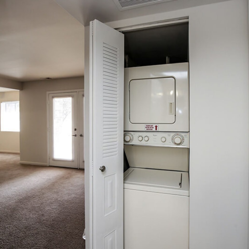 Burnam Woods Apartments Image 31