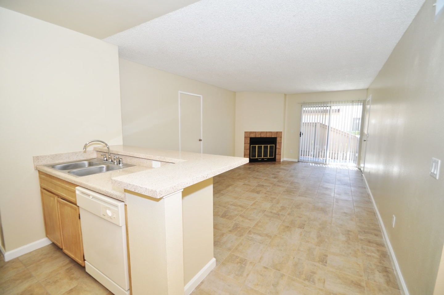 Oak Hill Apartments Image 4