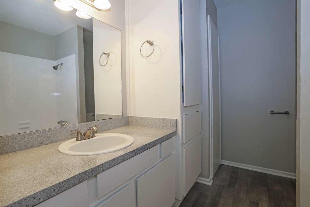 Northeast Hills Apartments Image 18