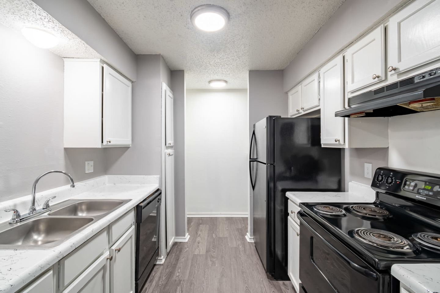 La Prada Place Apartments Image 48