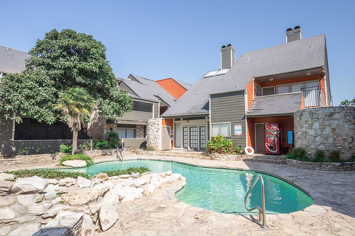 OakStone Apartment Homes Image 15