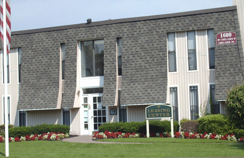 Inverness Apartments Image 15