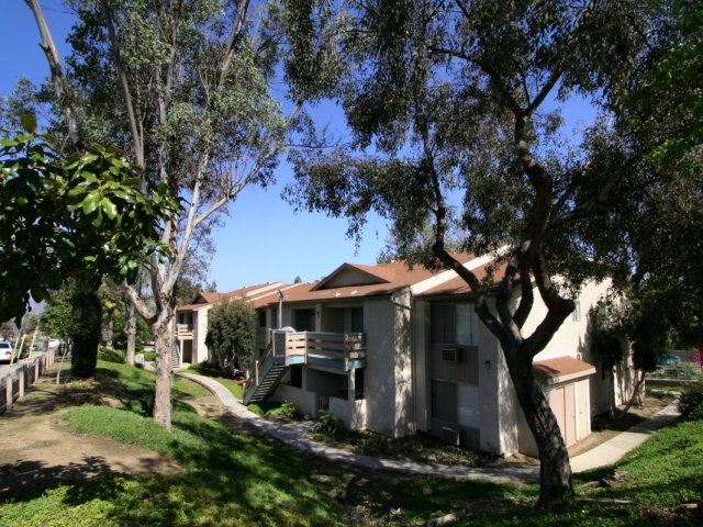 Lincoln Heights Image 19