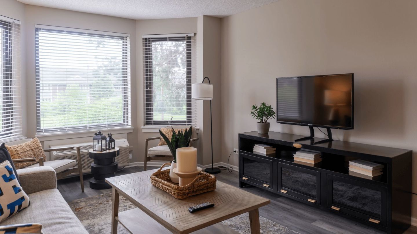 The Iroquois Club Apartments Image 7