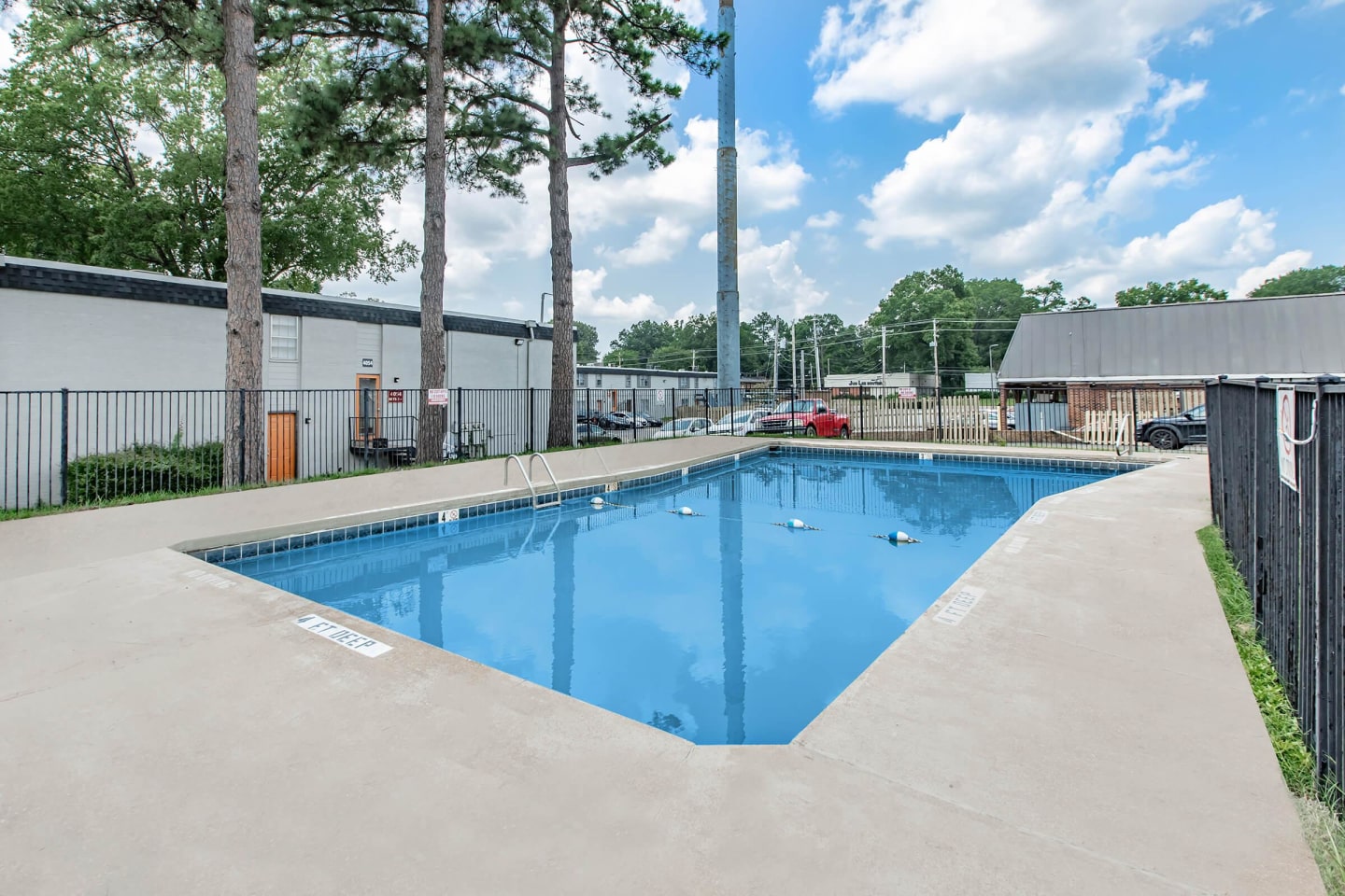 Grahamwood Place Apartments Image 9