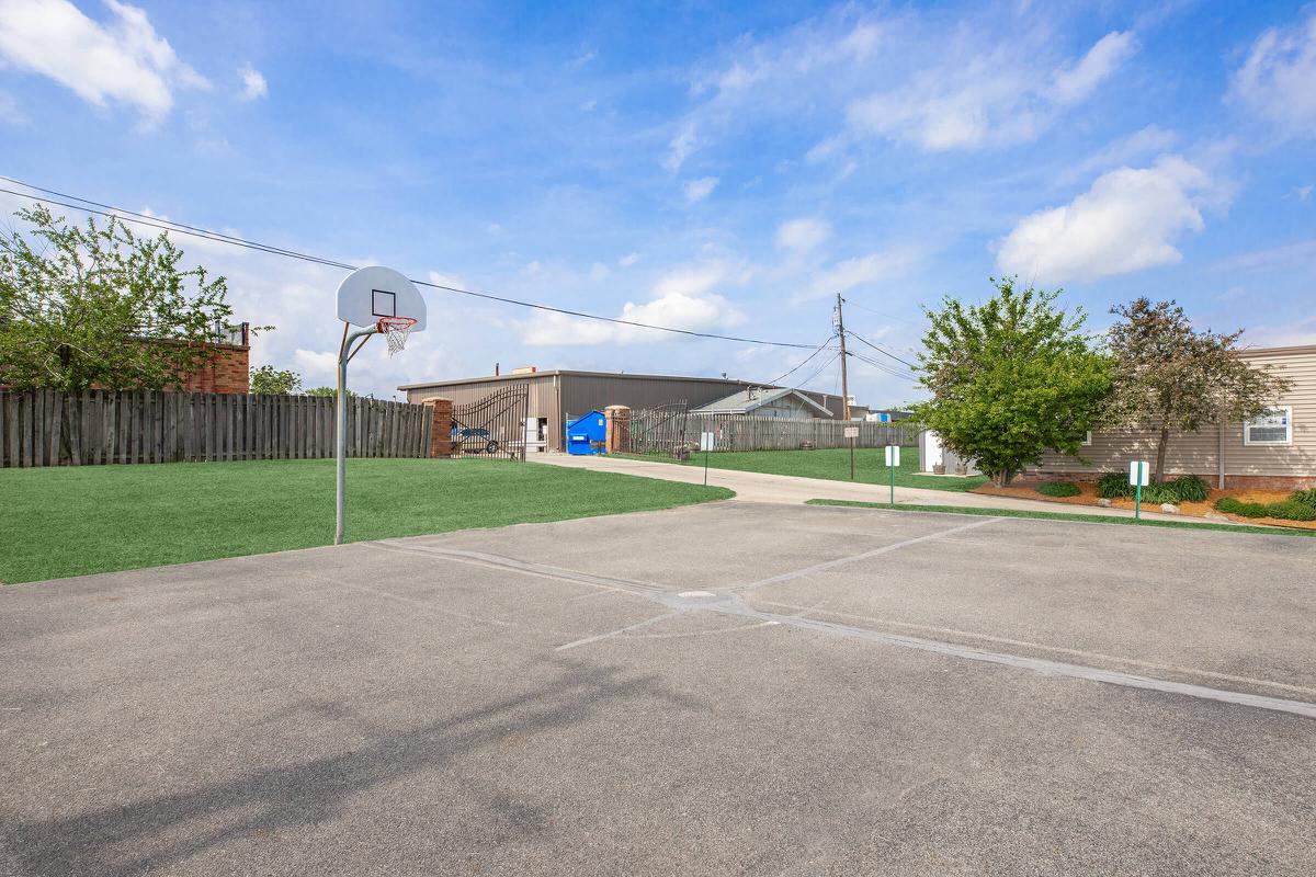 Beau Jardin Apartments Image 40