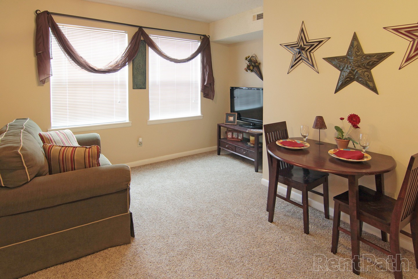 Garden Cove Image 19