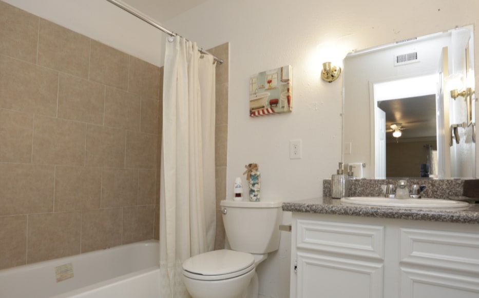 Miami Gardens Apartments LP Image 12