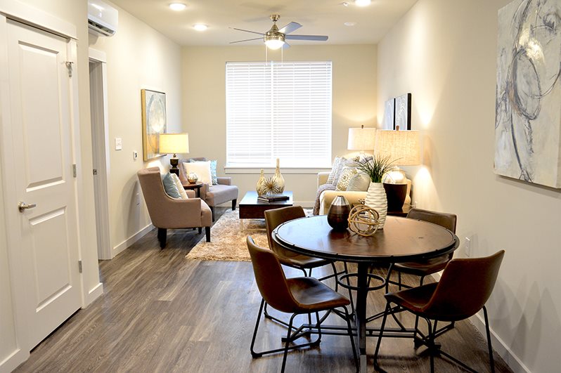 PURE St. Peters Apartments Image 3