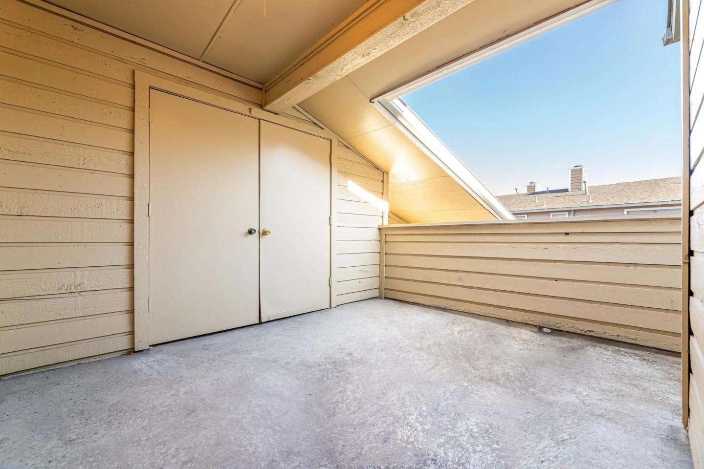 The Camaron Townhomes & Flats Image 85