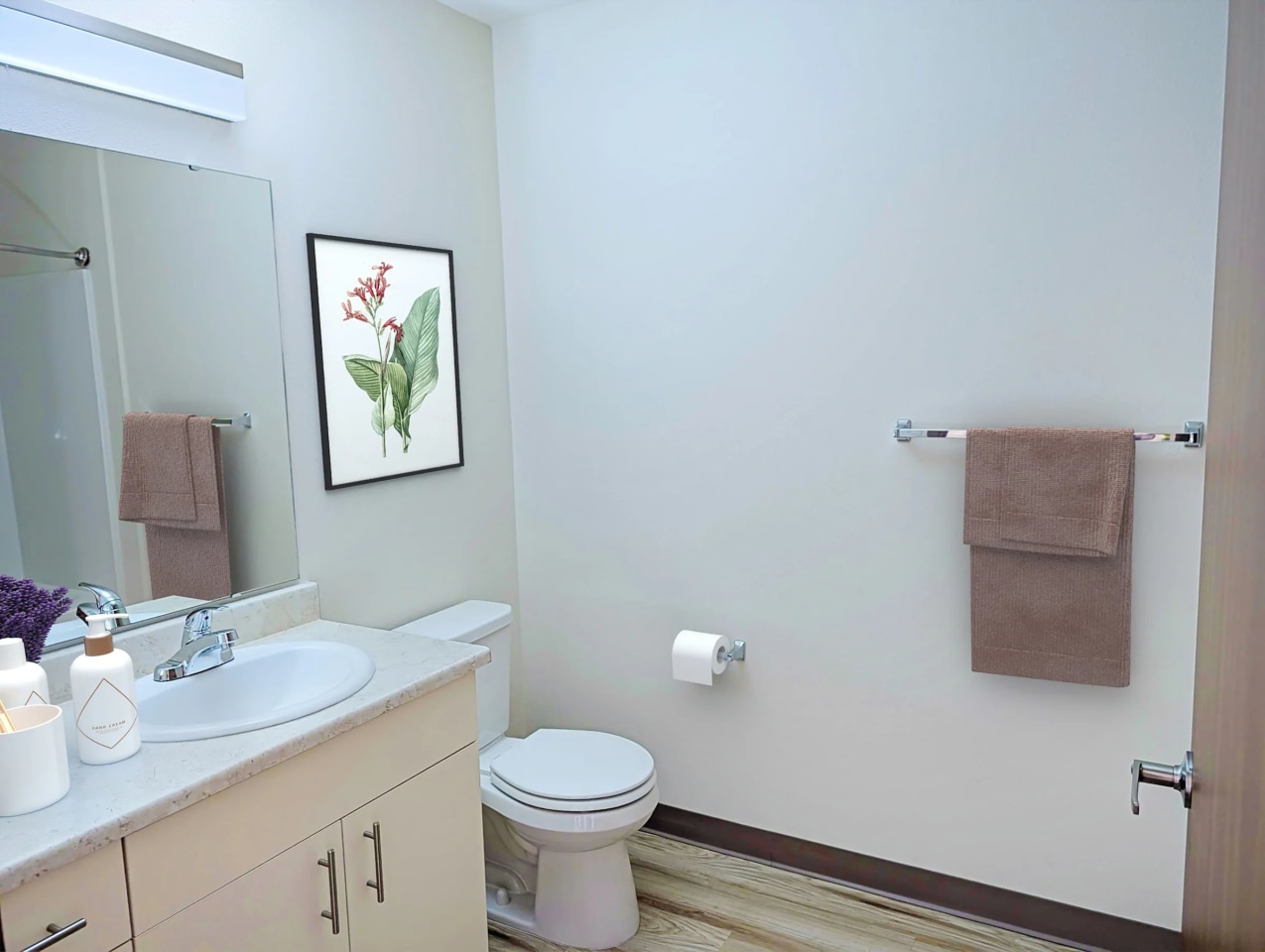 Ovation at Paine Field - 55+ Senior Living Community Image 7