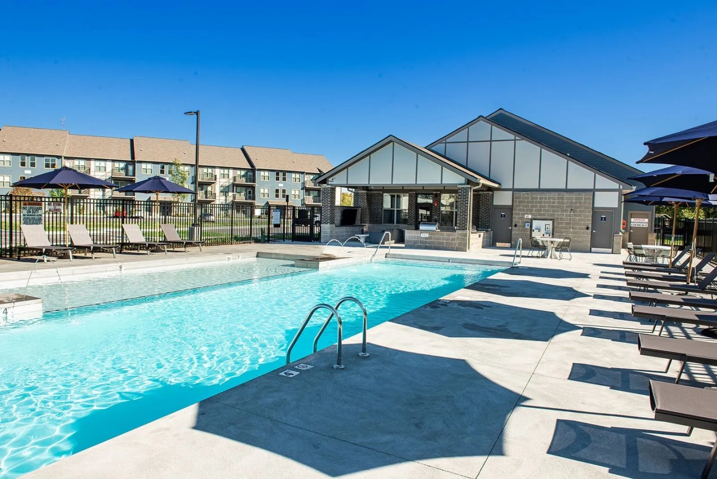 Founders Pointe Apartments Image 20