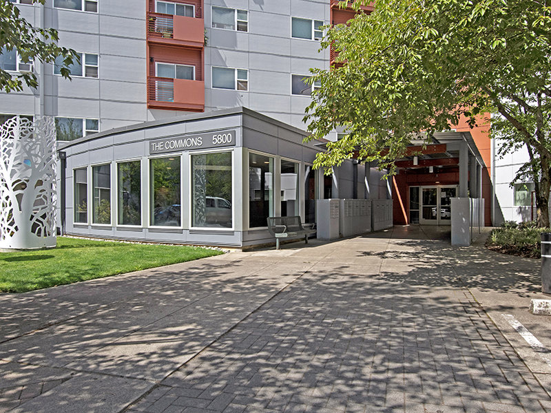 Commons Image 18