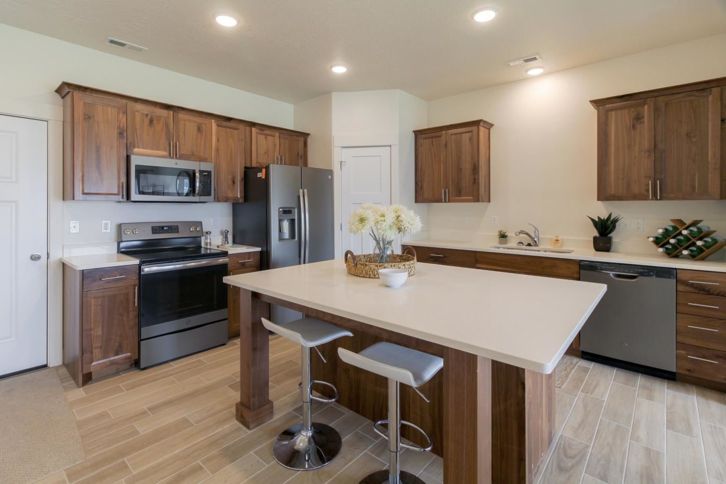 Porter Ranch Townhomes Image 6