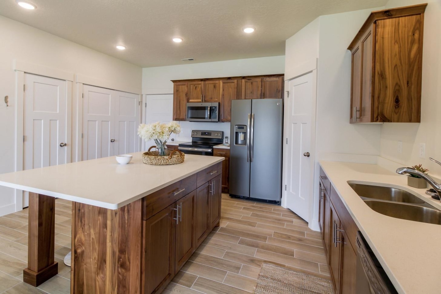 Porter Ranch Townhomes Image 15
