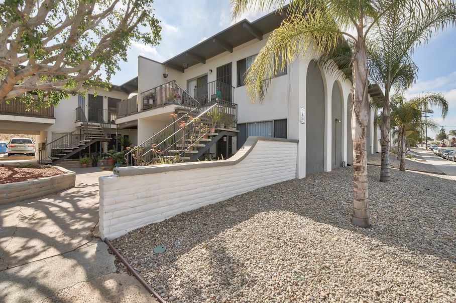 Rancho Vista Apts Image 20