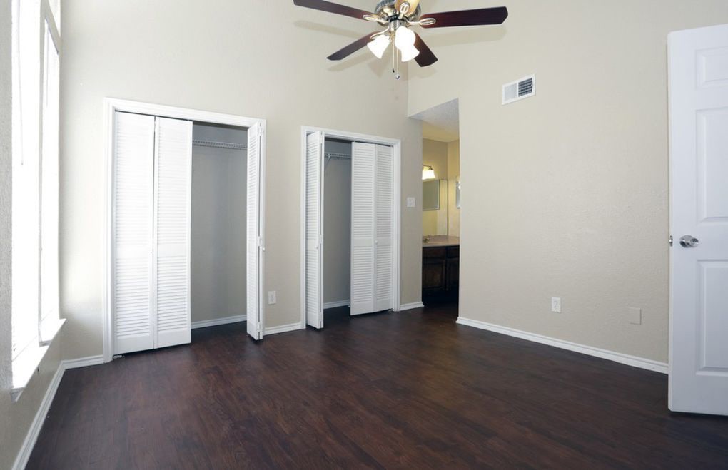 Woodside Lane Apartments Image 12