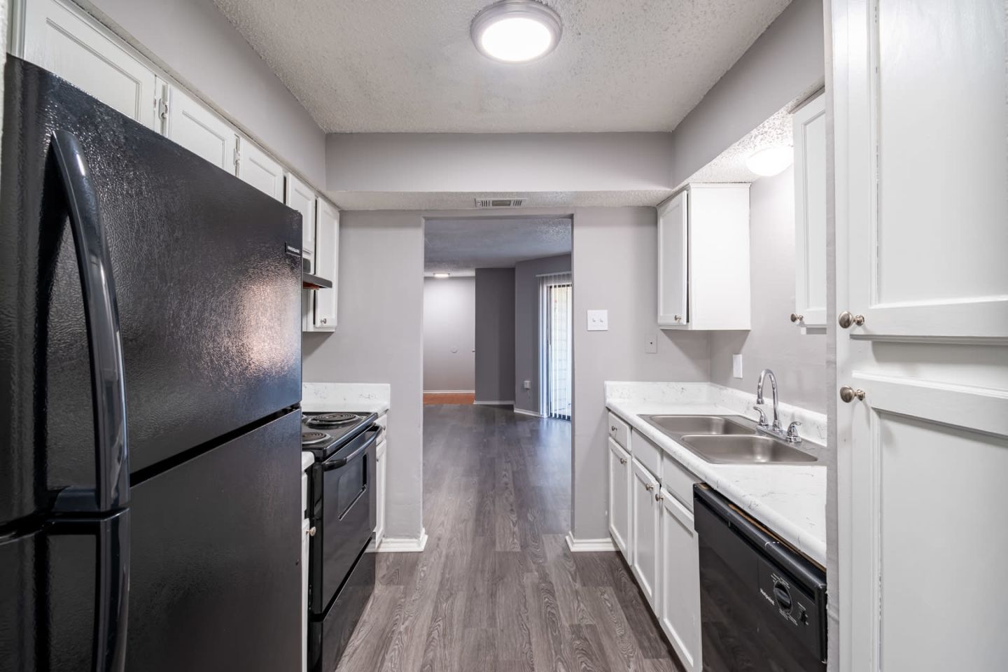 La Prada Place Apartments Image 30