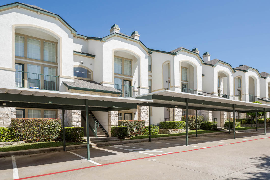 Vail Village Club Apartments Image 16