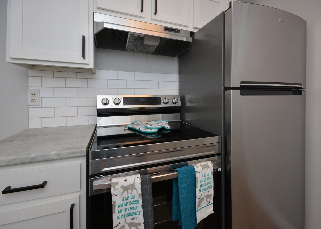 Jamestown Manor Apartments Image 4