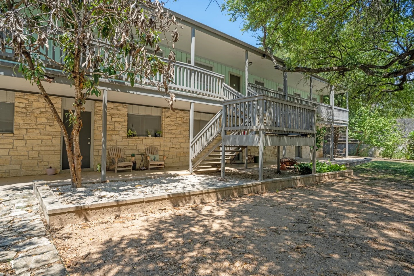 Antilles Apartments Image 16