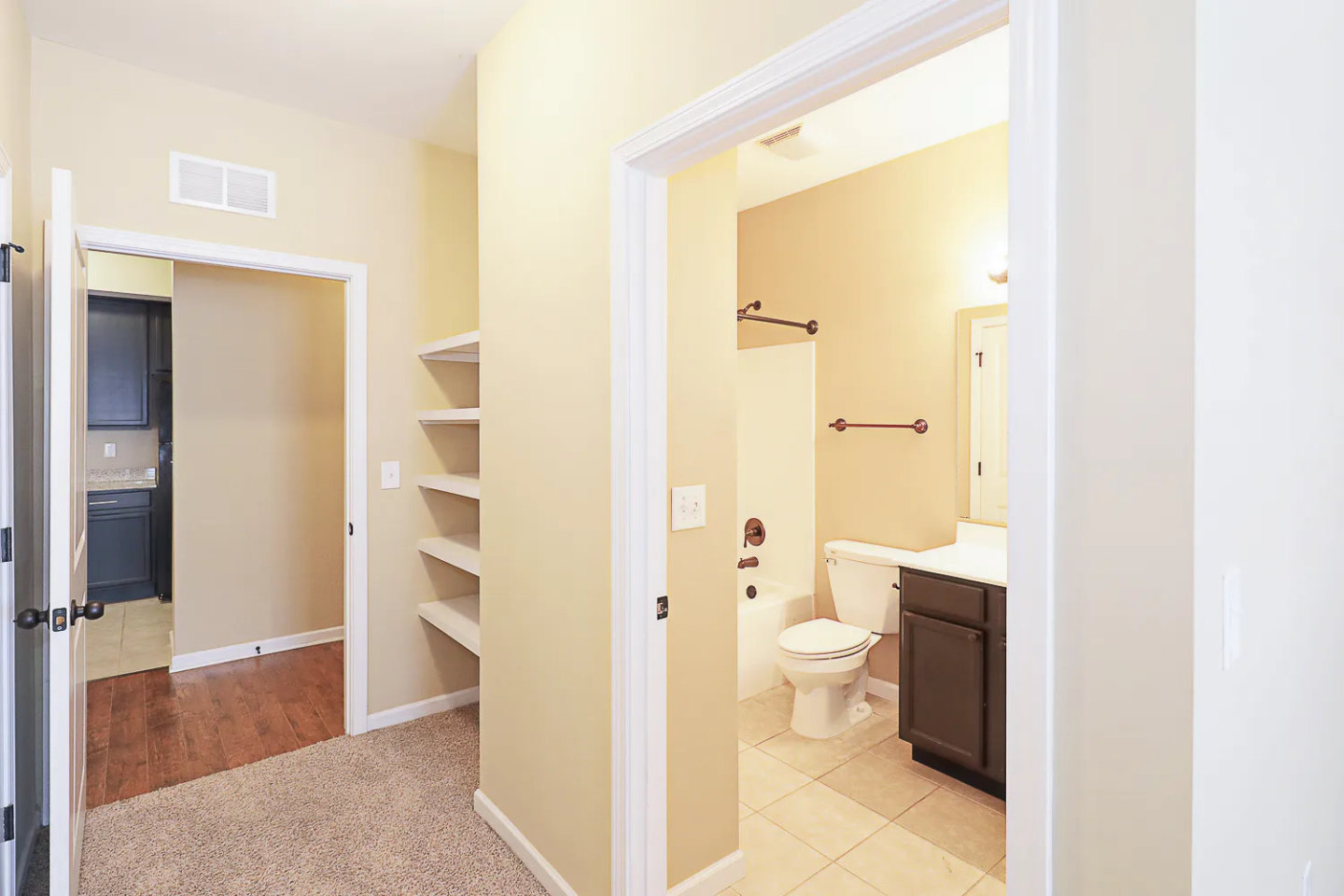 Cumberland Trace Village Image 18