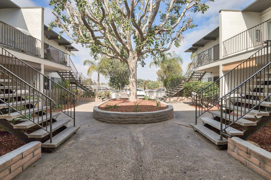 Rancho Vista Apts Image 14