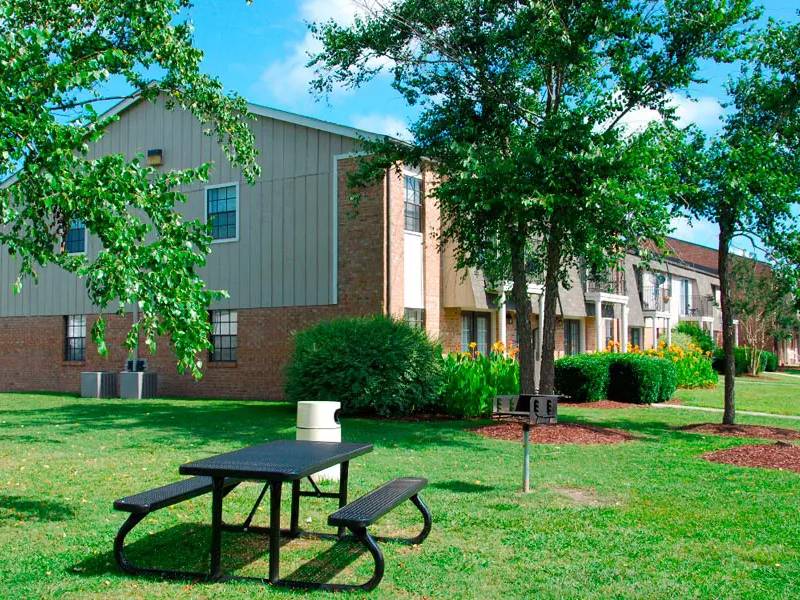 Liberty Crossing apartments Image 7
