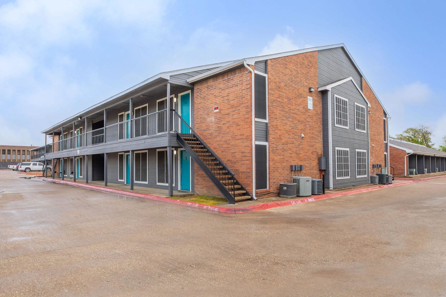 Bella Vida Apartments Image 3
