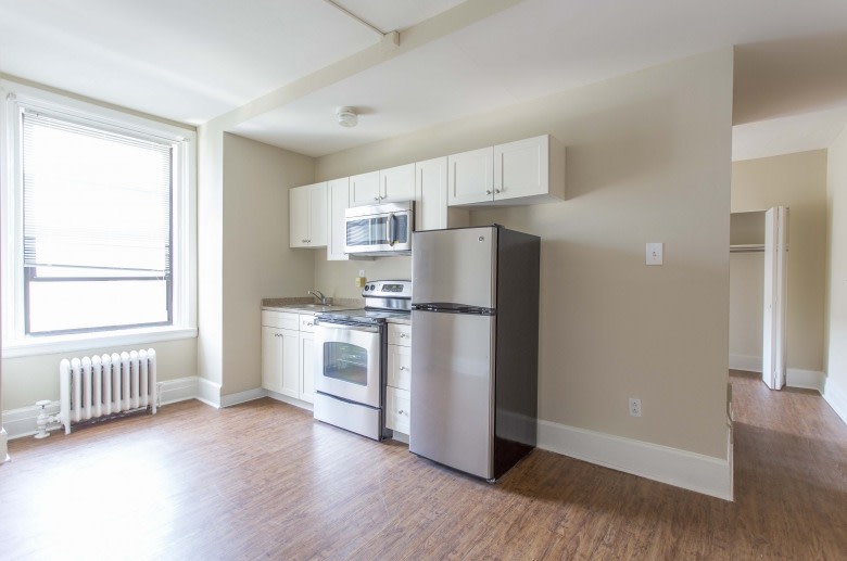 Adelphia House Image 6