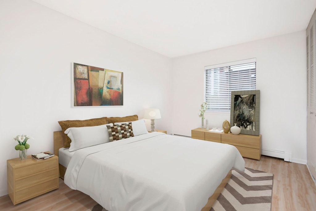 544 West Melrose Image 8