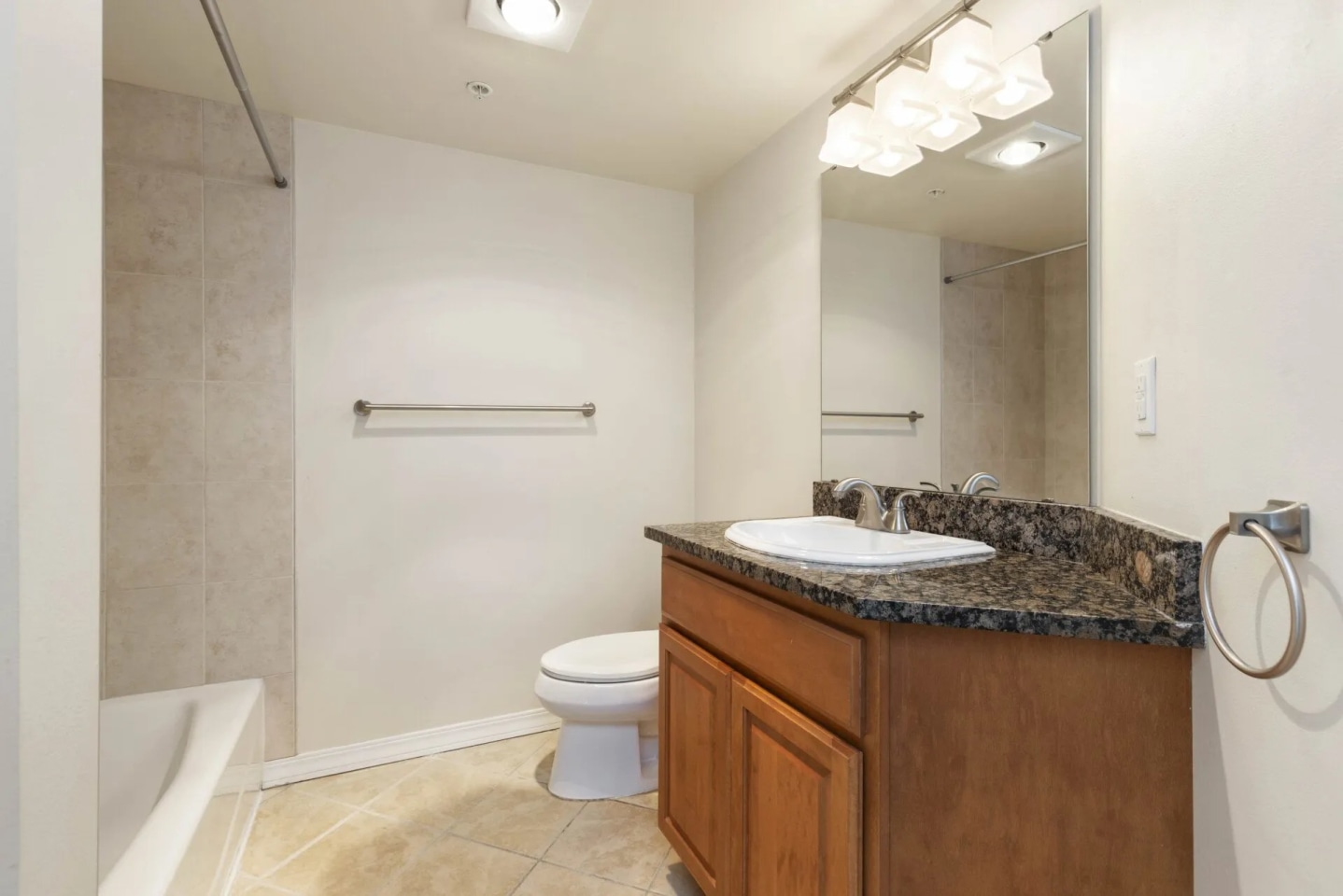 The Fulton Apartments Image 11