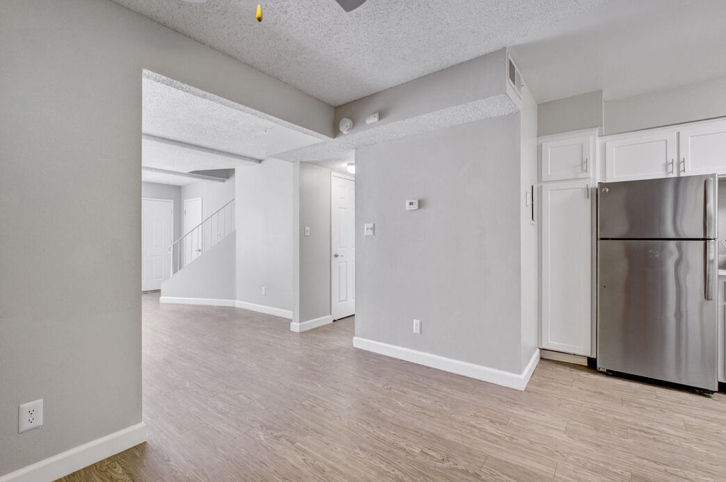 Waverly Flats Image 10