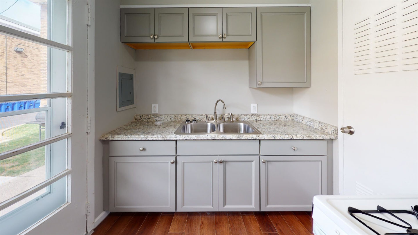 Buffalo Townhomes at Delsan Court Image 26