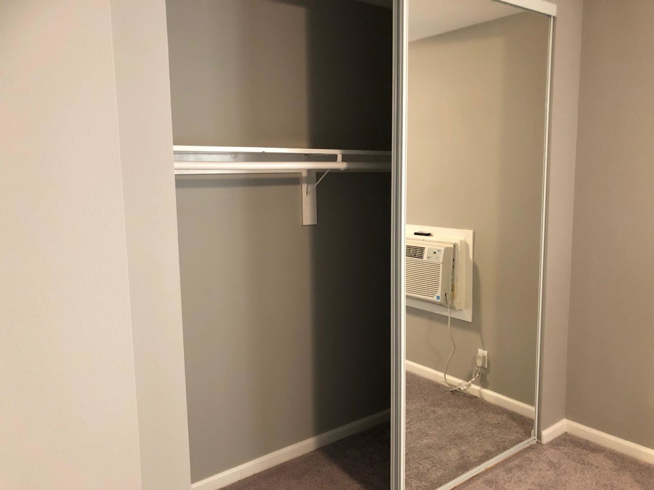 Las Casitas Apartments Image 15