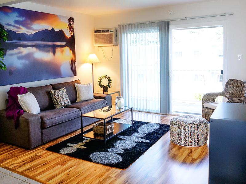 Sun Valley Apartment Homes Image 2