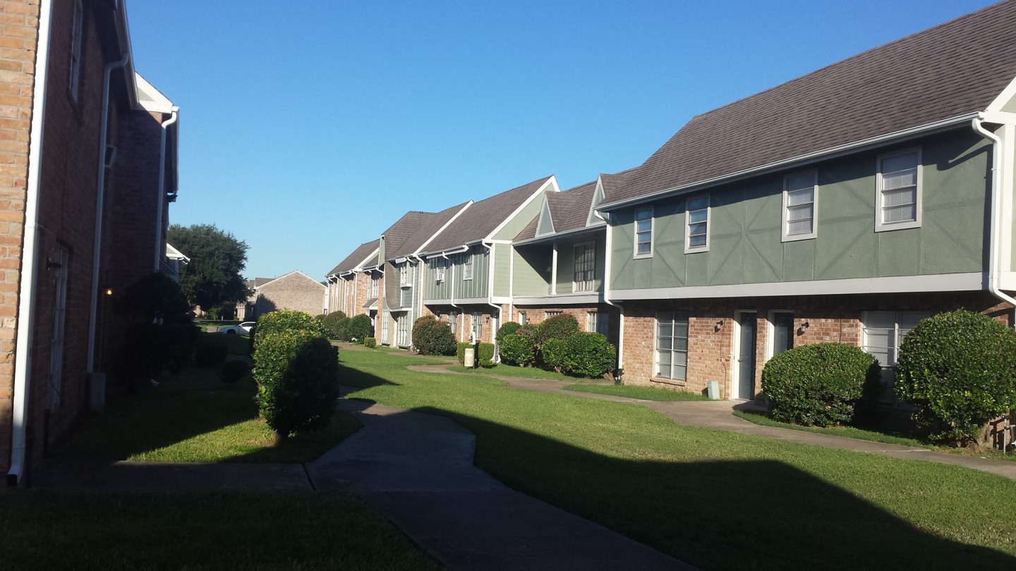 Avalon Village Townhomes Image 28