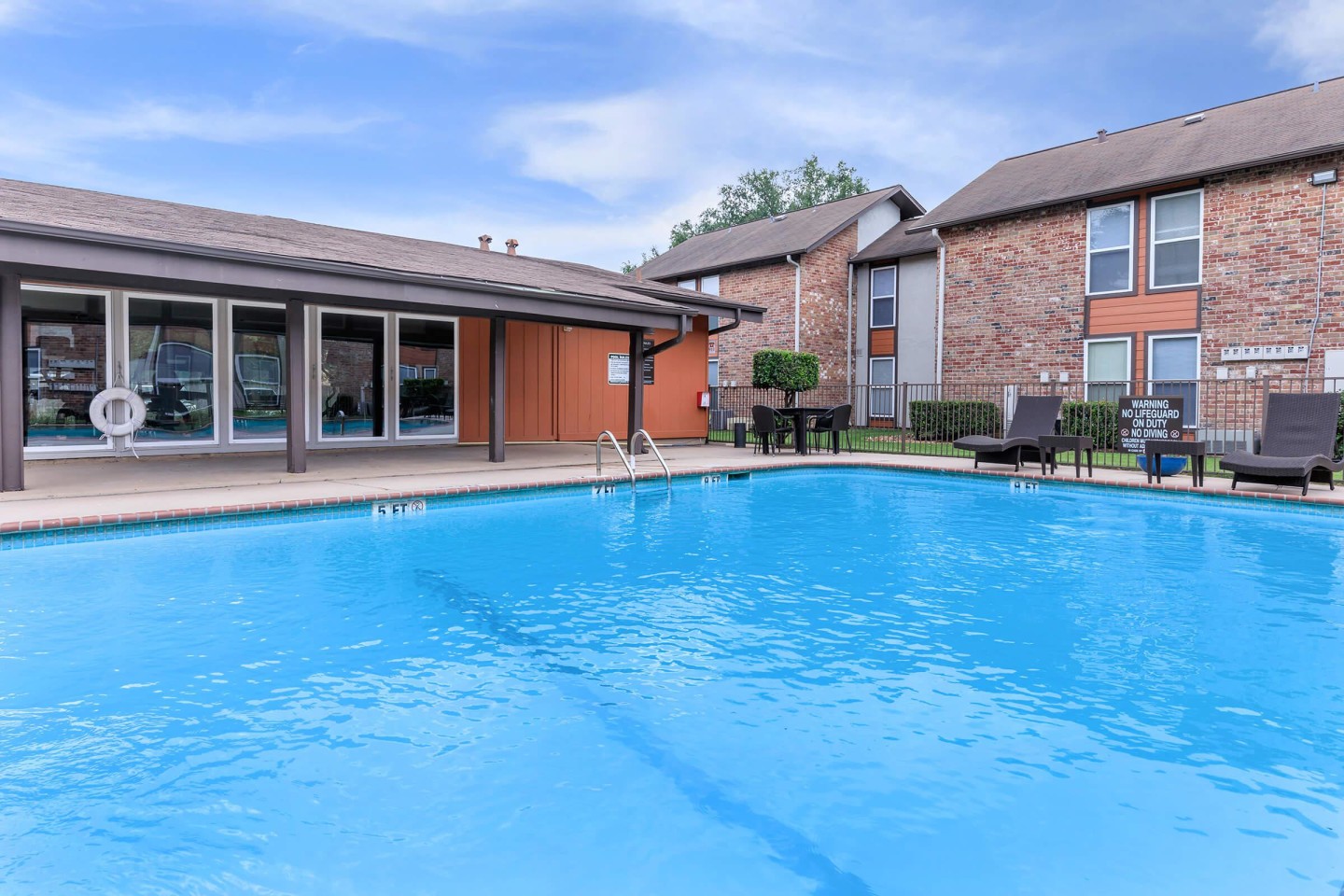 Residence at Deer Park Apartments Image 5