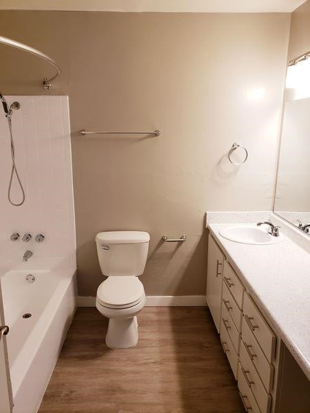 291 Avocado Street Image 14