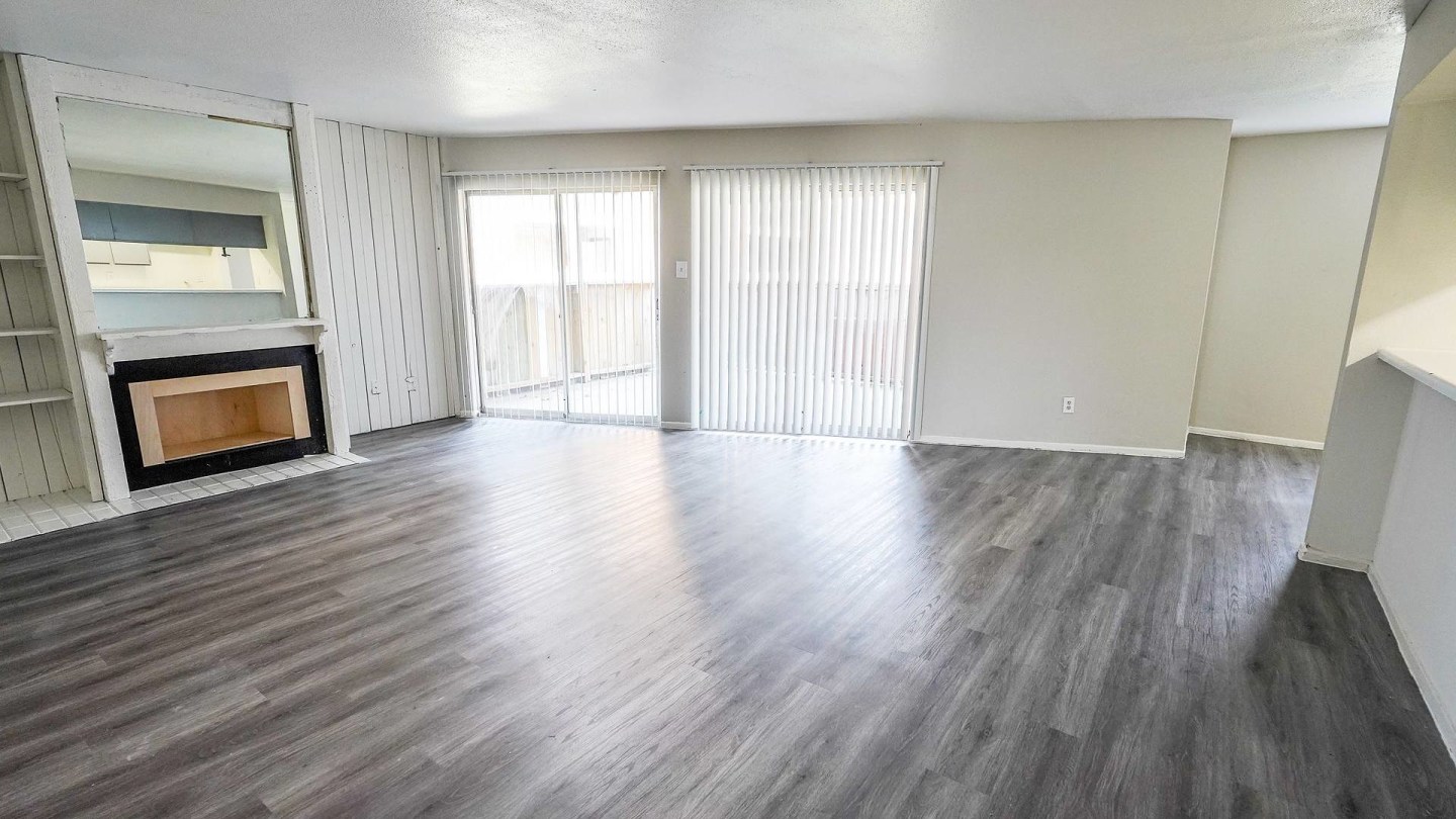 Trenton Place Image 17