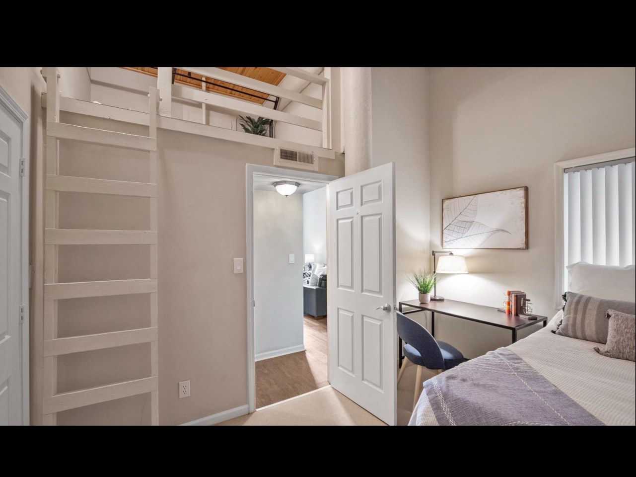 Student Housing - Yugo Columbia Lofts Image 38