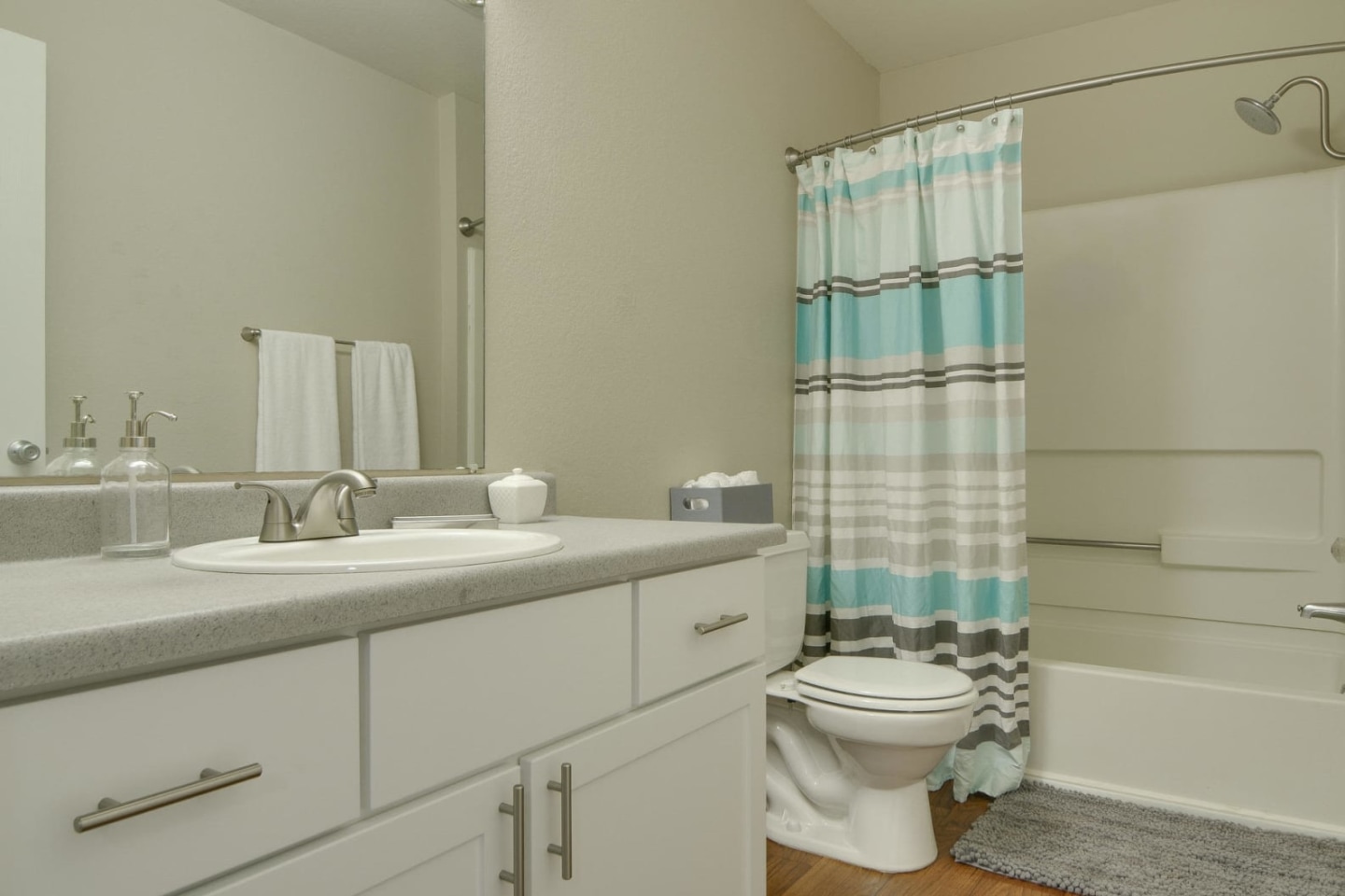 Carriage House Image 6