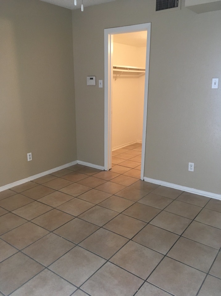 Avalon Village Townhomes Image 19