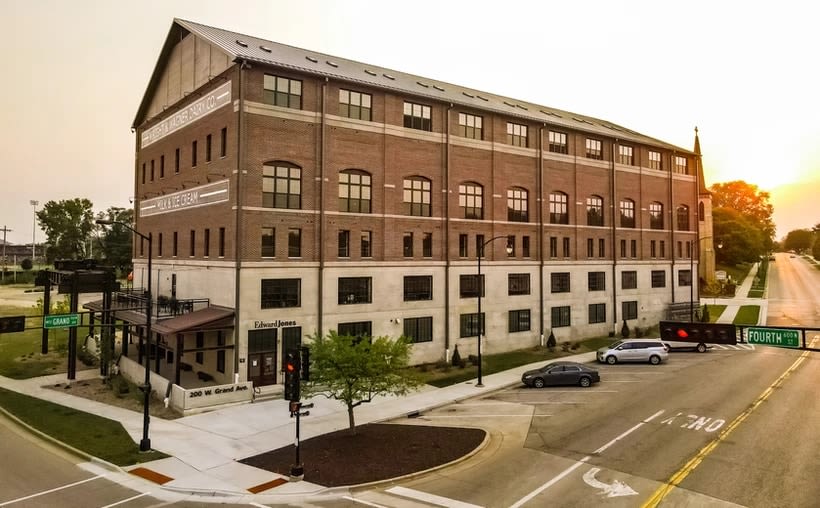 Wright & Wagner Lofts - Riverfront Image 10