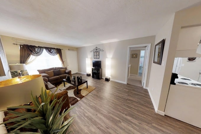 Northlake Manor Image 5