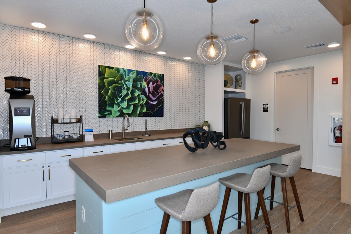 54 Magnolia Image 2