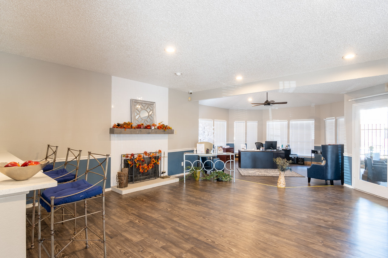 La Prada Place Apartments Image 38