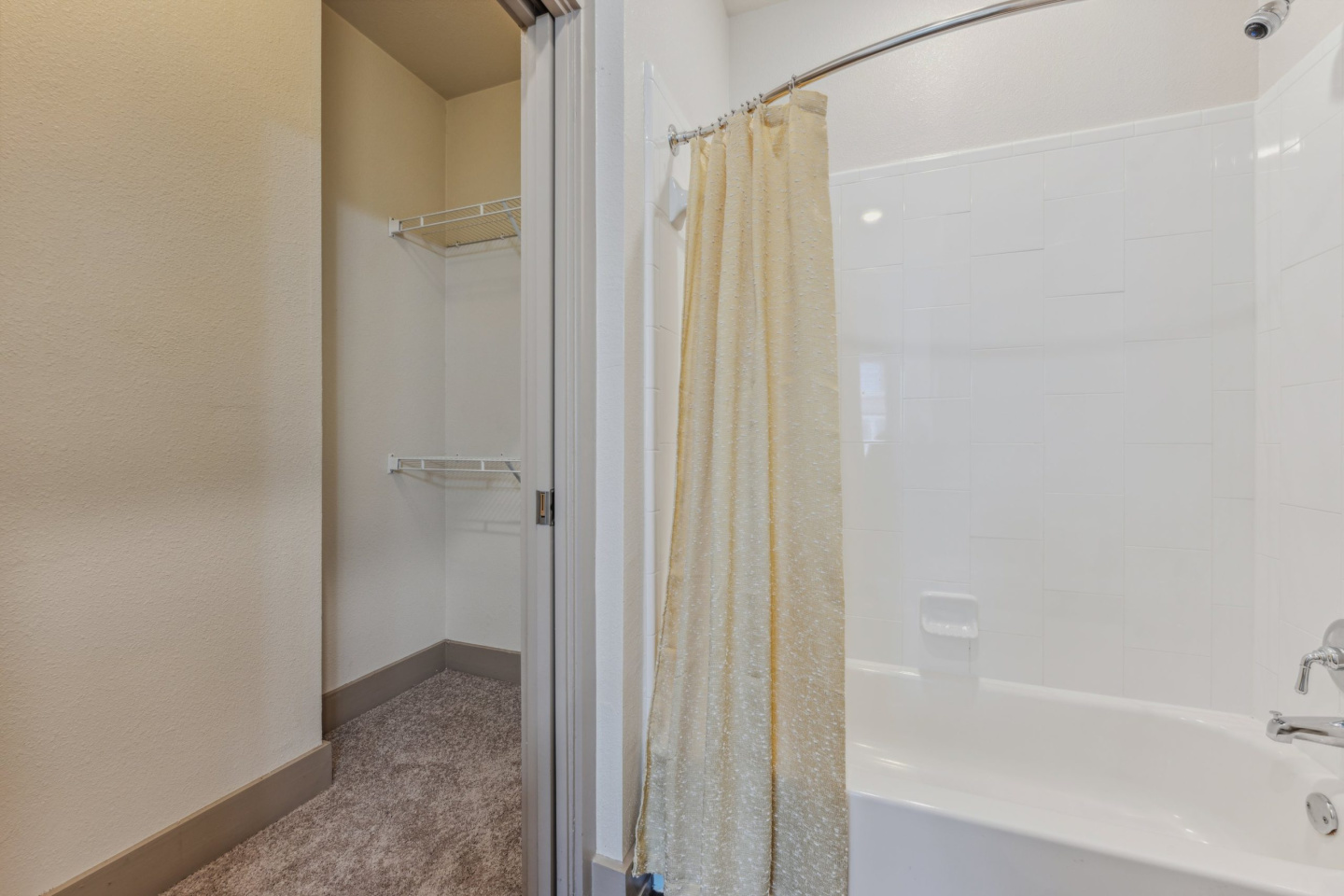 Steelyard Apartments Image 19