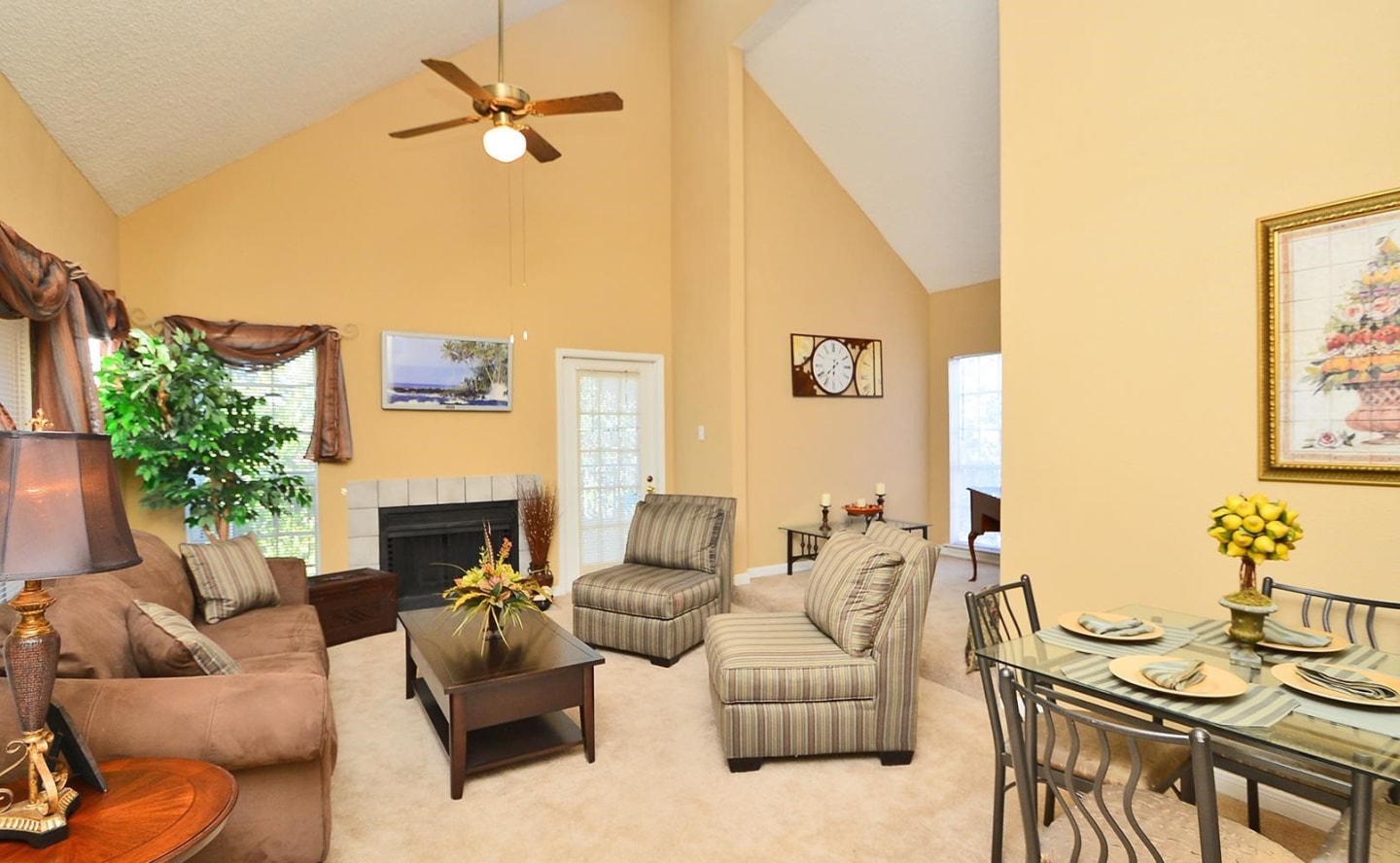 Cape Colony Apartments Image 4