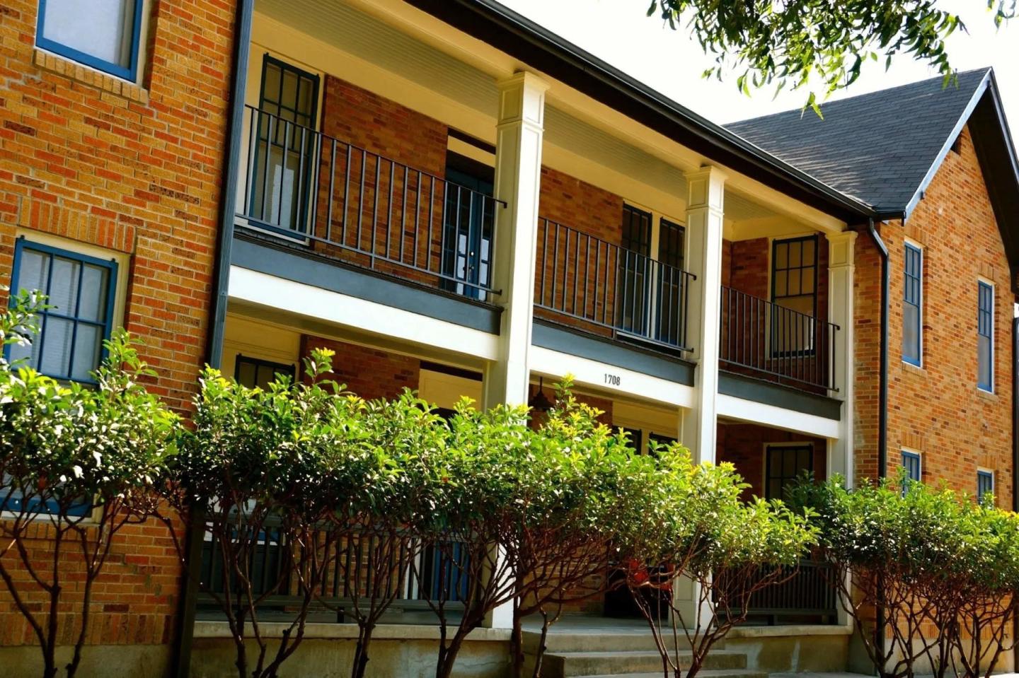 Enfield House Image 2